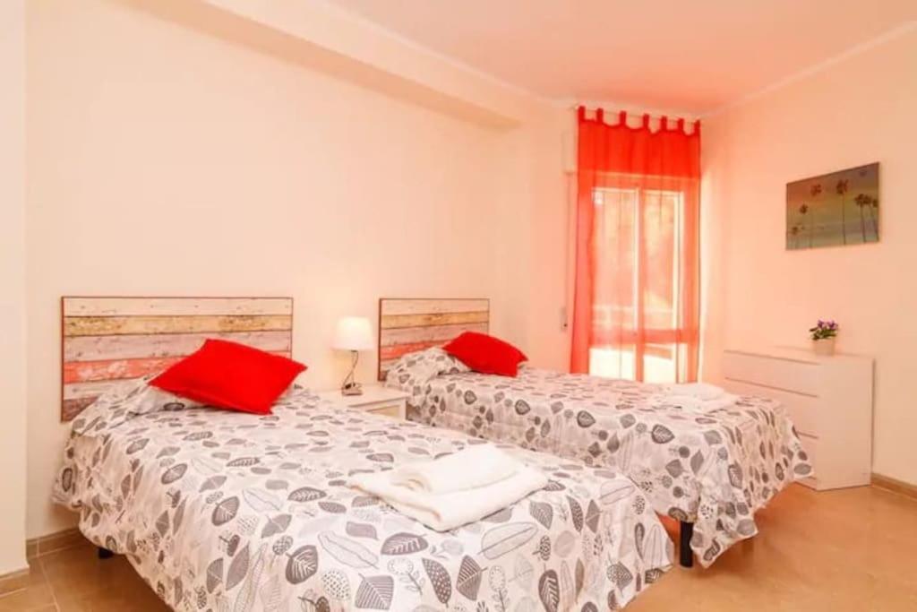 Piso Precioso Con Vistas Al Mar. Appartement Nerja Buitenkant foto